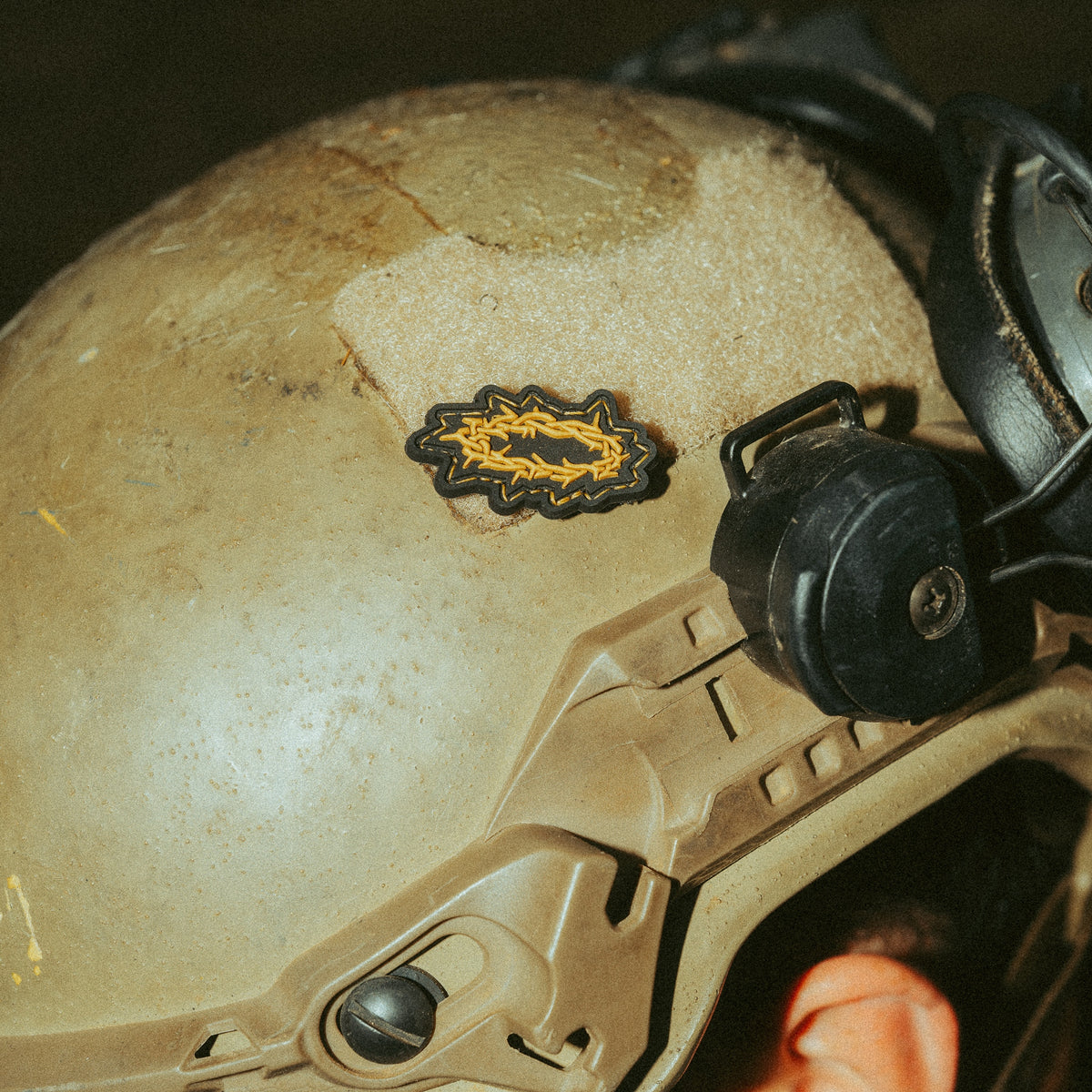 Crown of Thorns Patch in Black/Gold